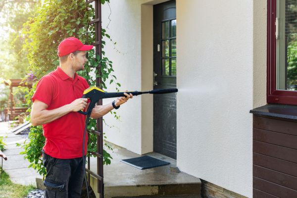 Building Exterior Cleaning in Jackson