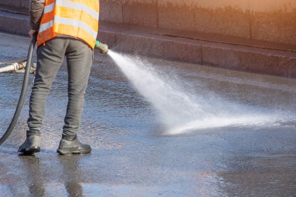 Asphalt Pressure Washing in Jackson