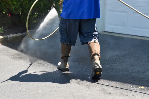 Asphalt Driveway Cleaning in Jackson