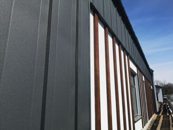 Aluminum Siding Power Washing in Jackson