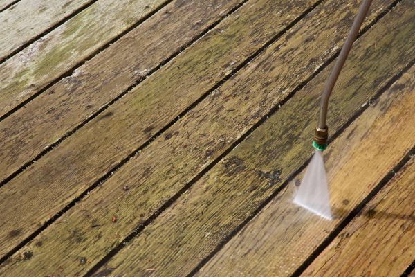 Deck Mold Removal in Jackson