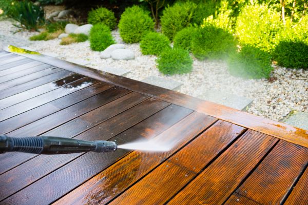 Deck Cleaning in Jackson